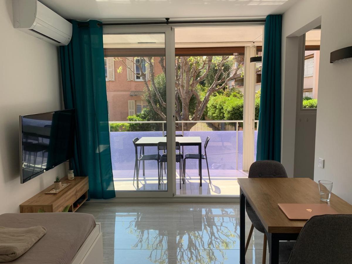 Chaleureux Studio, 200M De La Plage, Parking, Wifi Roquebrune-Cap-Martin Eksteriør billede