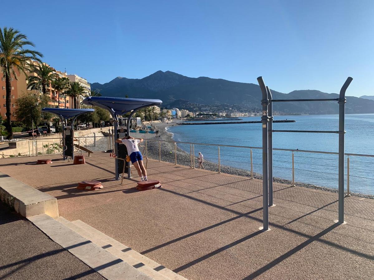 Chaleureux Studio, 200M De La Plage, Parking, Wifi Roquebrune-Cap-Martin Eksteriør billede